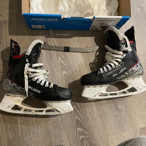 Bauer Vapor 3X Hockey Skates 7.5 (Used)