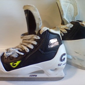 Used Graf Junior 05 Ice Skates Goalie Skates 11472-s000108244