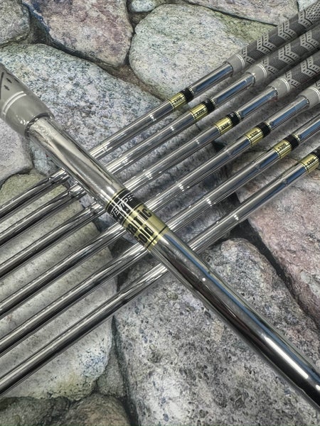 NEW TAYLORMADE P790 STIFF S300 SHAFT CHROME