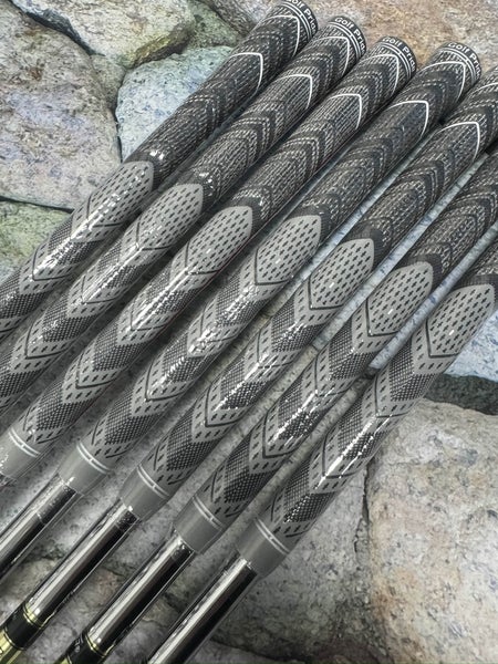 NEW TAYLORMADE P790 STIFF S300 SHAFT CHROME