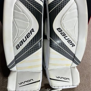 Int Small Bauer Vapor X900 Goalie Leg Pads, Used White with Gray/Black Accents