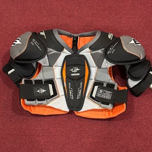 New Easton Synergy ST16 Size Xl Shoulder Pads Item#EATS