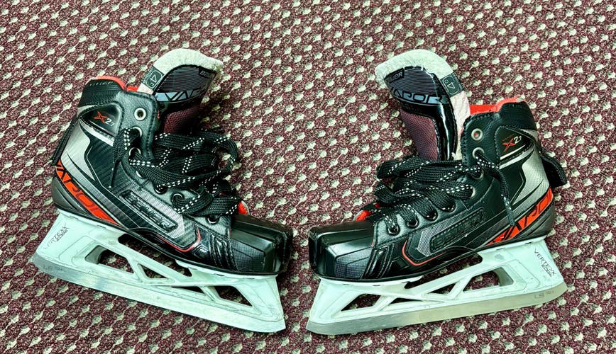 Bauer Vapor X2.7 Regular Width Size 4 (Used)