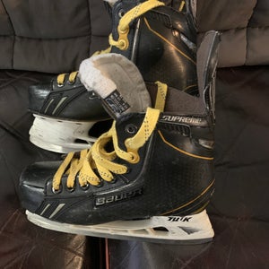Bauer Supreme One.7 Hockey Skates Size 3 (Used)