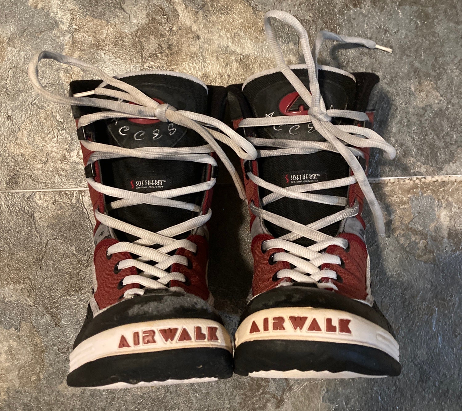 Vintage - Airwalk Oblique Black/Brown Snowboarding Boots Men\'s 9 Worn But Usable Airwalk Halfpipes Snowboard Boots from the Early 90s main image 2