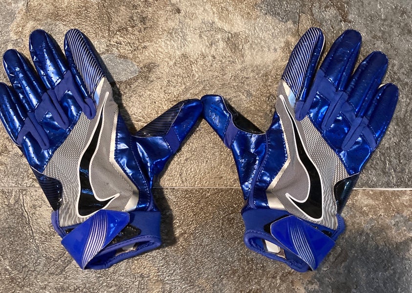 Nike blue football gloves lightly used size XL