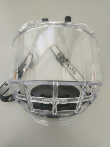 Small (Junior) Bauer Concept 3 Full Shield (Used) & 3 pair bauer small socks (bundle)