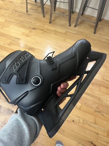 2024 Bauer Konekt 2 Hockey Goalie Skates Regular Width  9 (Used)