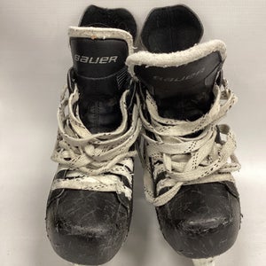 Bauer (Used) Junior Size 1 Hockey Skates