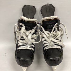 Bauer (Used) Intermediate Junior Size 3 Hockey Skates