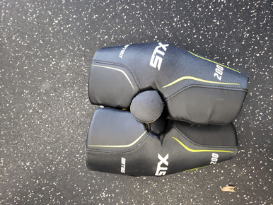 Used STX 200 Lacrosse Arm Pads/Guards Black MD 11849-S000025847