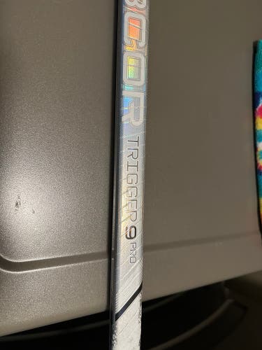Senior CCM Trigger 9 Pro Right Handed Hockey Stick P29  (Used)