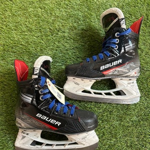 Junior Bauer Vapor XLTX Pro+ Hockey Skates | Size 1.5 (Used)