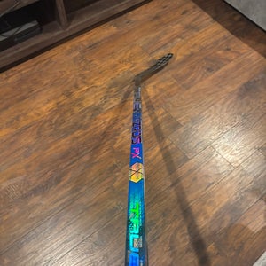 Senior True Hzrdus PX Right Handed Hockey Stick P92M Pro Stock (Used)