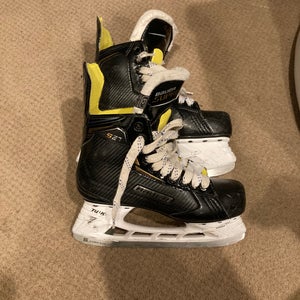Bauer Supreme S27 Hockey Skates size 6 (New)