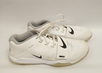 Used Nike Senior 16 Indoor Soccer Turf Shoes 11862-s000076383