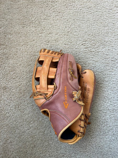 Easton Right Hand Throw Outfield Core Pro 12.75" (Used)