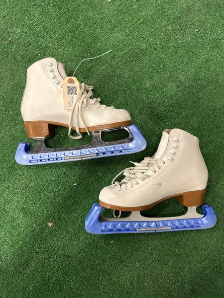White Riedell Figure Skates Adult 4.5