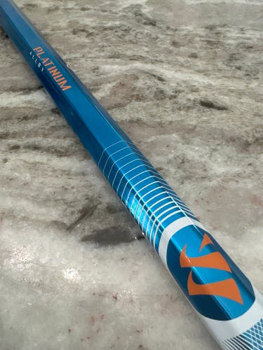 Rare -- New Warrior Platinum Alloy Shaft - Royal