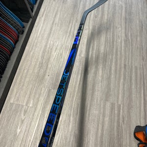 Senior CCM Right Handed P28 75 Flex Pro Stock (New) Jetspeed FT7 Pro Hockey Stick