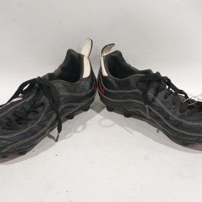 Used Nike Soccer Cleats Black Youth 06.5 11847-S000023603
