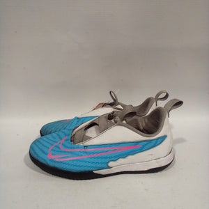 Used Nike Junior 04 Indoor Soccer Indoor Cleats 11847-S000020584
