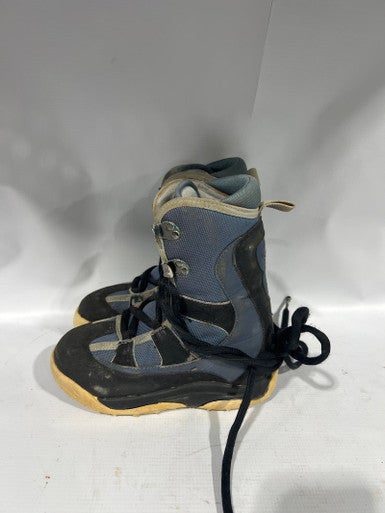 Used BOOTS Adjustable Boys' Snowboard Boots 11847-S000010906
