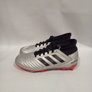 Used Adidas Soccer Cleats None Junior 04 11847-S000010879
