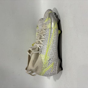 Used Nike Soccer Cleats White Junior 04 11847-S000023169