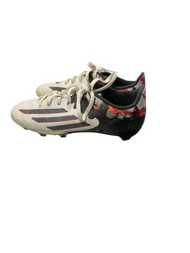 Used Adidas Soccer Cleats White Junior 04 11847-S000024013