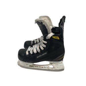 Used Bauer 140 Junior Hockey Skate Junior 02 11847-S000023942
