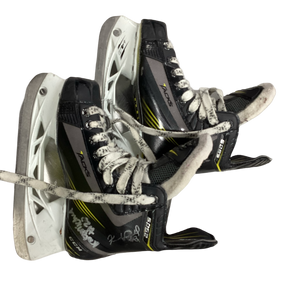 Used CCM TACKS 5052 Junior Hockey Skate Black Junior 03 11613-S000154217