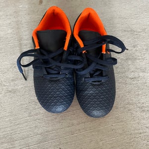 Blue Youth Molded Cleats Cleats (Used)
