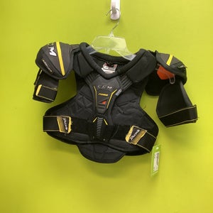 CCM (Used) Small Intermediate Junior Shoulder Pads