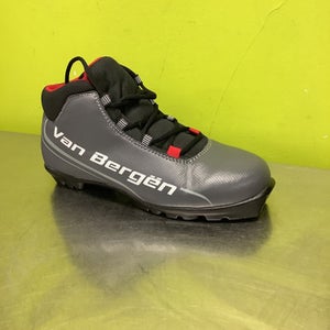 (New) Cross Country Ski Boots
