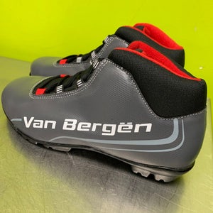 (New) Cross Country Ski Boots