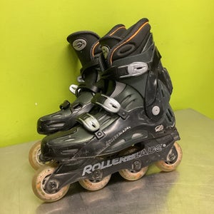 Used Rollerblade 402e Senior 10 Inline Skates - Rec And Fitness