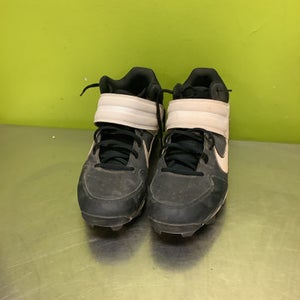 Used Nike Senior 12 Football Cleats