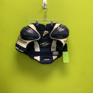 Used Easton Synergy Md Hockey Shoulder Pads