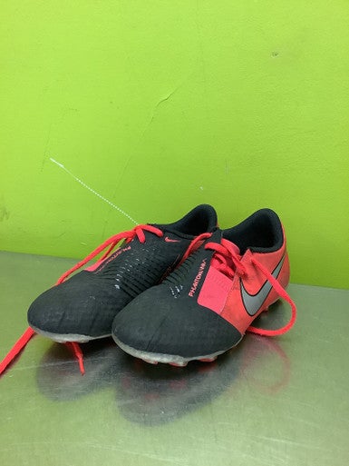 Used Nike Junior 01.5 Cleat Soccer Outdoor Cleats