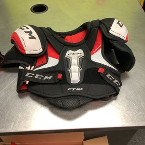 CCM Used Medium Junior Shoulder Pads