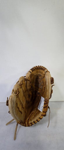 Easton (Used) Brown Left Hand Throw 11" Baseball Glove
