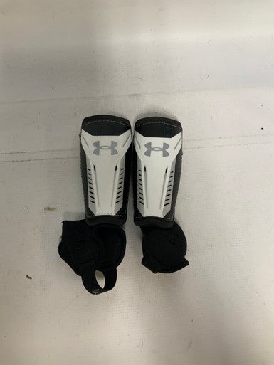 Used Under Armour Soccer Shin Guards Youth Black Xs 11823-s000027957