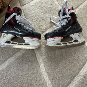 Bauer Vapor 3X Pro Hockey Skates 5 (Used)