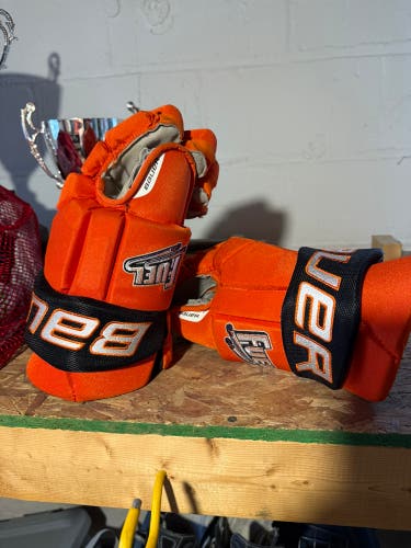 Bauer Vapor Pro Team Gloves 15" (Used)