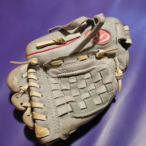 Rawlings Right Hand Throw Softball Glove 10.5" (Used)