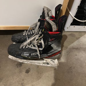 Bauer Vapor 2X Pro Hockey Skates Regular Width 9.5 (Used)