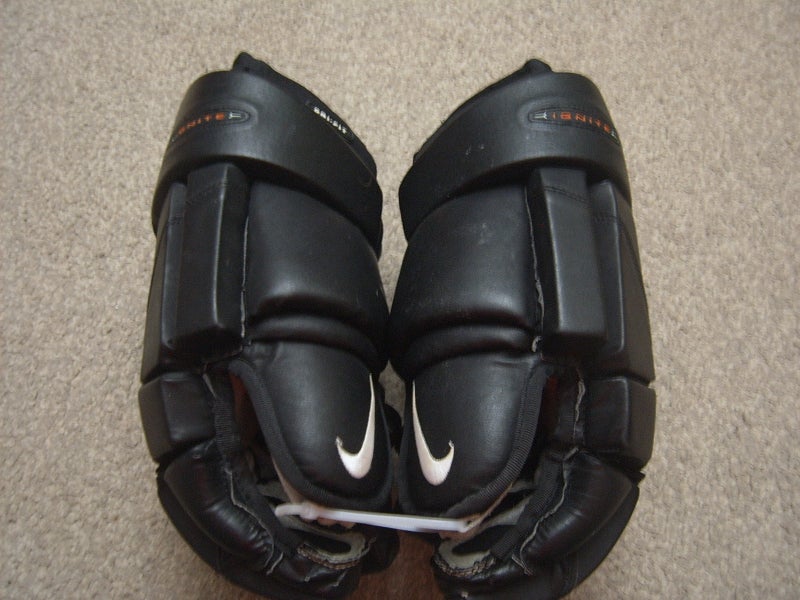 Excellent Condition Nike Ignite 2 Senior Hockey Gloves 13.5" Black/White