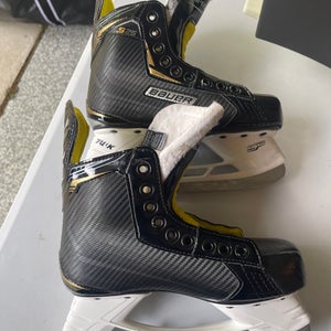 Bauer Supreme S25 Regular Width   Size 3 (Used)