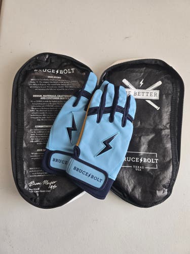 Bruce Bolt adult small batting gloves